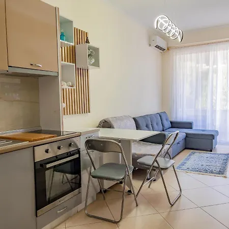 Appartement Cozy In Qerret Golem (Tirana)
