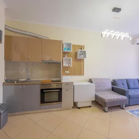 Cozy In Qerret Golem (Tirana)